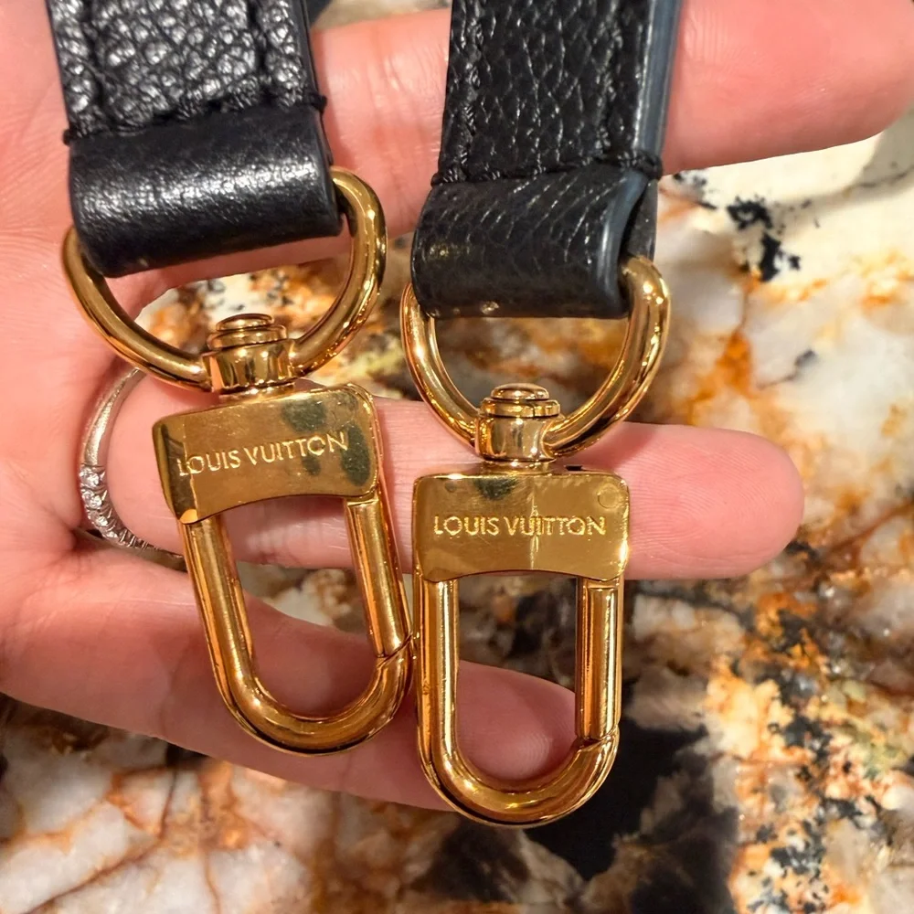 Authentic Louis Vuitton Black Leather Crossbody Strap with Gold Hardware - Picture 2 of 3